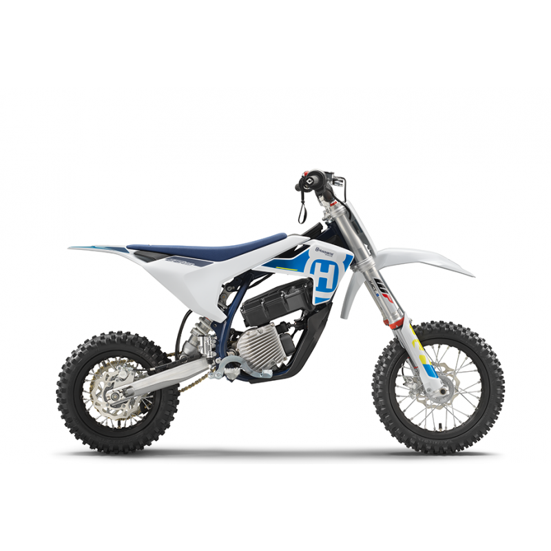 2024-HUSQVARNA-EE-5.png