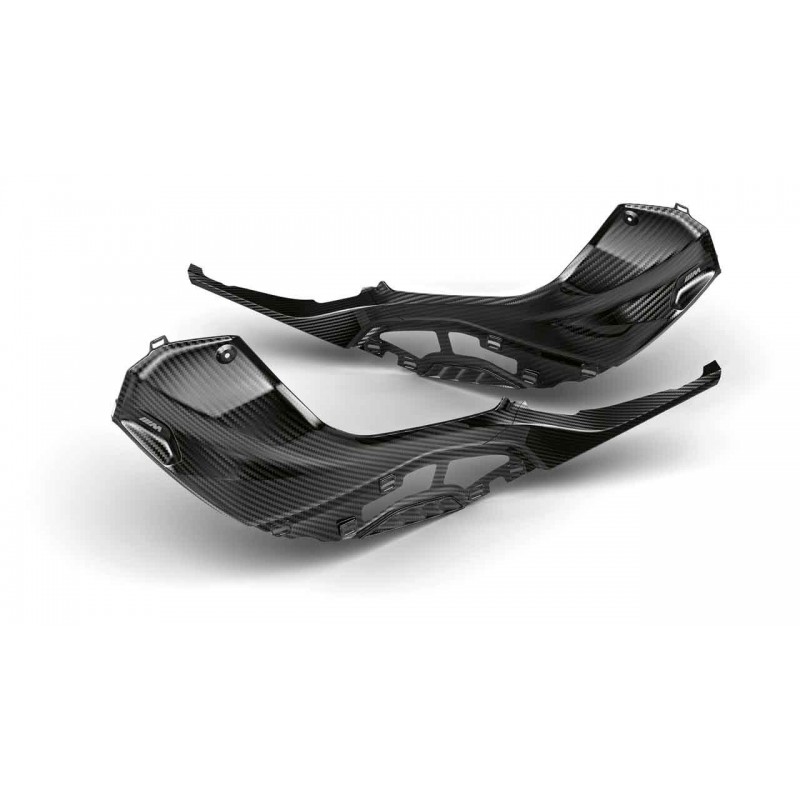 BMW S1000RR M carbon tank trim